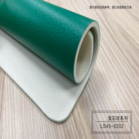 Revêtement de sol sportif en vinyle Runsure, facile à nettoyer, résistant à l'usure, solution de pose rapide pour les zones d'activités de bureau, garantie 10 ans