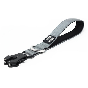 Collar y Correa Tácticos para Perro de Nailon Ajustable, Resistente y Duradero, con Hebilla Metálica de Alta Resistencia - Product Image 4