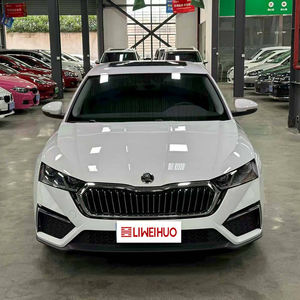 Skoda <span class=keywords><strong>Octavia</strong></span> <span class=keywords><strong>2023</strong></span>, 5 Puertas, 5 Plazas, Hatchback Usado, Automático, Interior Oscuro, Volante a la Izquierda - Product Image 3