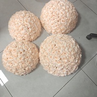 Boule de fleurs artificielles en soie faite à la main, arrangement floral rouge et rose pour la décoration de table de mariage, vente en gros d'usine