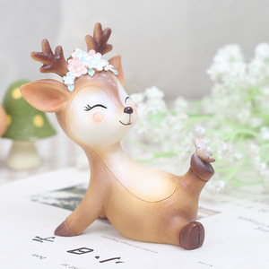 Décoration de voiture de dessin animé Zakka, figure de proue de cerf en résine, gâteau créatif, cadeau de décoration de fleurs préservées - Product Image 4