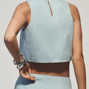 Nouveaux styles : Ensemble 2 pièces en jean délavé pour femme, jupe longue et débardeur court sans manches en coton pour l'été - Product Image 4