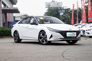 <span class=keywords><strong>Hyundai</strong></span> <span class=keywords><strong>Elantra</strong></span> <span class=keywords><strong>2021</strong></span> 1.5L Sport Sedán, Alto Rendimiento, <span class=keywords><strong>Turbo</strong></span>, Todoterreno, Caja de Cambios Automática, Asientos de Cuero, Cámara Trasera, Neumáticos R17 - Product Image 3