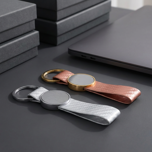 Minimalist Leather Key Ring with Zinc Alloy Fastener Slim Pocket-Friendly Design for Urban Commuters