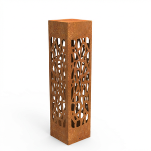 Lampada Decorativa da Giardino in Acciaio Corten con Motivo a Foglia Tagliato al Laser - Product Image 3