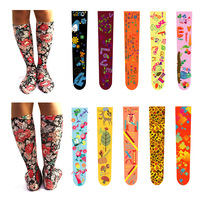 KTS450 OEM Conception Personnalisée Nouveauté Sports de Plein Air Compression Imprimé Chaussettes Coton Polyester Blanc Sublimation de la teinture Impression Chaussettes