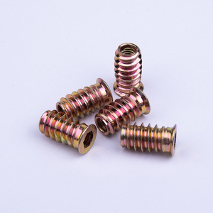Vente en gros d'écrou fileté en alliage de zinc à tête <span class=keywords><strong>plate</strong></span> d'insertion d'écrou en alliage de zinc galvanisé pour bois - Product Image 3