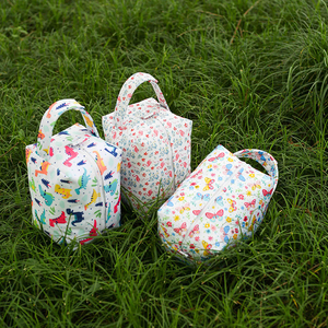 1 adet islak anne su geçirmez Polyester bezi çanta ile hayvanlar baskı yıkanabilir depolama yüzmek için Bikini temizlik peçeteleri - Product Image 5