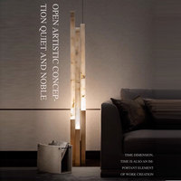 Lampe sur pied LED moderne nordique personnalisée VH Factory, corps de lampe en marbre italien de haute qualité, acier inoxydable brossé noir, lumière blanc chaud