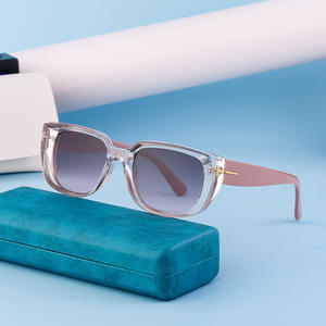 Gafas de sol retro estilo ojo de gato para mujer, montura rosa, protección UV400, material de PC, para fiestas y atuendos de moda. - Product Image 3