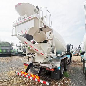 Camión Mezclador <span class=keywords><strong>de</strong></span> Cemento y Concreto Shacman 8x4 <span class=keywords><strong>de</strong></span> 12 Ruedas <span class=keywords><strong>con</strong></span> Motor Cummins 8 10 12 15 M3, Nuevo en Stock 2023 2024 2025 - Product Image 4