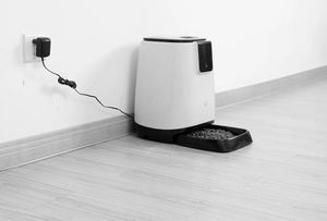 इलेक्ट्रॉनिक स्मार्ट प्लास्टिक चौकोर स्वत: पालतू कुत्ते फीडर - Product Image 5