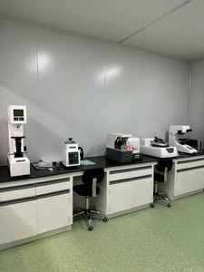 Postazione di Lavoro <span class=keywords><strong>in</strong></span> Metallo Stile Industriale, Tavolo da Laboratorio <span class=keywords><strong>in</strong></span> Ferro per Scuole Odontoiatriche, Applicazioni Mediche e Biologiche, Arredamento per Laboratori - Product Image 5