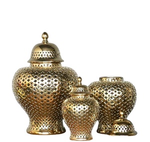 Vase fait à la main petit grand moyen 3 ensemble de haut évider porcelaine chinois blanc céramique ornement gingembre pot lampe de table avec couvercle - Product Image 1