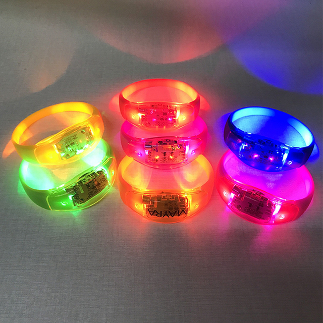Festival Concert Vibrating Light Led Luminous Silicone Bracelet Custom Promotional Wristband Sound Motion Activated Custom Logo