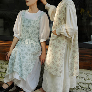 Korean Style Floral Printed Bib <b>Apron</b> Adjustable Waist A-Line Design For Daily Use Women <b>Kitchen</b> Wear - Product Image 2