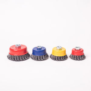 <span class=keywords><strong>Brosse</strong></span> <span class=keywords><strong>métallique</strong></span> torsadée de 75 mm <span class=keywords><strong>pour</strong></span> <span class=keywords><strong>meuleuse</strong></span> d'angle, élimination de la rouille et ébavurage des métaux - Product Image 5