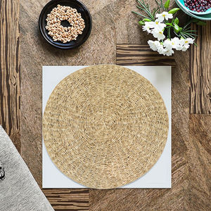 Plaques de chargeur de jonc de mer Boho sans BPA de haute qualité jacinthe d'eau naturelle tressée classique pour une utilisation durable au restaurant à domicile - Product Image 2