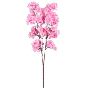 Vente en gros de petites fleurs de cerisier artificielles en soie cinq fourchettes plus petites pour la décoration de mariage