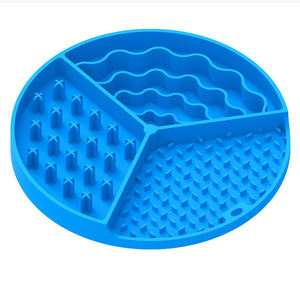 Tapis de léchage en silicone <span class=keywords><strong>pour</strong></span> chat et chien avec ventouses Tapis de léchage <span class=keywords><strong>pour</strong></span> animaux de compagnie Tapis de léchage <span class=keywords><strong>pour</strong></span> chiens non toxique sans Bpa Tapis d'<span class=keywords><strong>alimentation</strong></span> lente écologique - Product Image 6