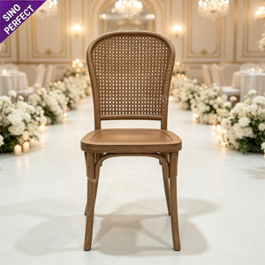 Chaise de banquet en résine plastique blanche de luxe, tressée en rotin, dossier croisé, pour mariage, réception ou événement. - Product Image 5