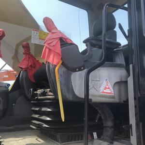 เครื่องยนต์ไฮดรอลิกตีนตะขาบ336D2รถตักดินสภาพดี - Product Image 6