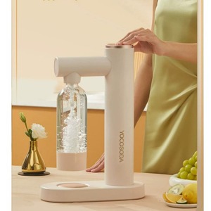 Máquina de agua con gas Yocosoda de 1 litro, máquina eléctrica de refrescos para uso doméstico - Product Image 2
