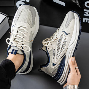 Nouvelles chaussures de sport pour hommes en cuir véritable, légères et confortables - Mocassins tendance en différents styles - Product Image 1