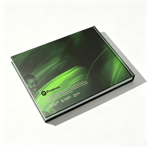 Álbum de Fotos Personalizado de Tapa Dura con Cubierta Estampada en Dorado y Encuadernación Premium para Recuerdos Conmemorativos - Product Image 3