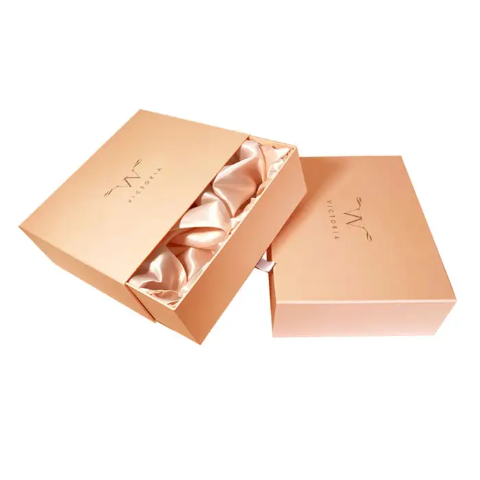 Kits de produits de beauté personnalisés boîte-cadeau de bienvenue boîtes d'emballage de luxe pour perruque en papier d'extension de cheveux avec doublure en tissu satiné cadeau rigide