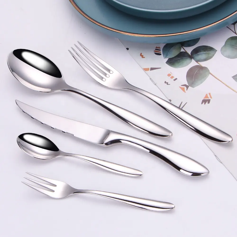 웨딩 도금 스푼 포크와 스탠드 나이프 세트 골드 칼 세트 스테이크 칼 실버 flatware 세트