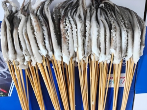 Brochettes <span class=keywords><strong>de</strong></span> Calamars Grillés en Gros, Bâtonnets <span class=keywords><strong>de</strong></span> Tentacules Grillés, Origine Shandong - Product Image 4