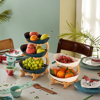 Europese Stijl Moderne Luxe Huishoudelijke Snackschotel Creatieve Drielaags Multi-Layer Bamboe Houten Frame Voor Snoepjes Presenteert