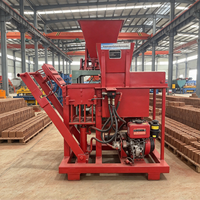 Machine de fabrication de briques semi-automatique à moteur diesel pour briqueterie de terrain, avec dispositif de moulage, fournie directement par l'usine