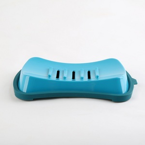 จานสบู่พลาสติกโค้งมน ดีไซน์ระบายน้ำแบบถอดได้ สิ่งจำเป็นในห้องน้ำ พื้นผิวเรียบ สไตล์มินิมอล สีฟ้าล้วน - Product Image 6