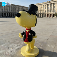 Sculpture de dessin animé Snoopy en résine personnalisée avec technique d'aérographe, couleur et logo personnalisés, design tendance pour la décoration de la maison