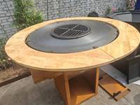 Foyer de table et chaise en métal noir résistant aux intempéries design poêle à bois jardin extérieur barbecue rond foyer en métal