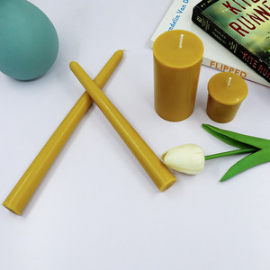 Velas Cónicas de Cera de Abeja Amarillas Sin Humo Sin Aroma para Actividades Religiosas y Decoración del Hogar Uso en Interiores - Product Image 4