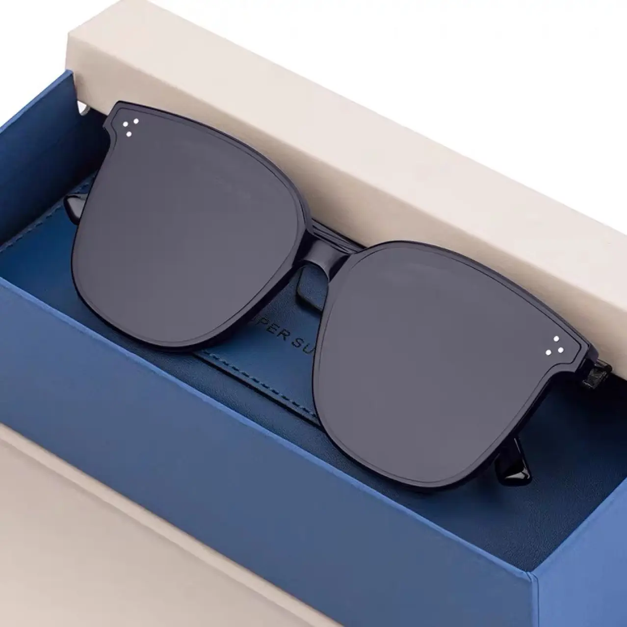 2022 custom fashion glass Popular Nail Punk Shades sun glasses Oversized Big Frame With PC Lens Sunglasses
