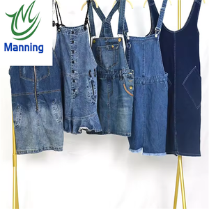 Vestido usado Manning, venta al por mayor, Falda vaquera con <span class=keywords><strong>tirantes</strong></span> de segunda mano para mujer, ropa usada de origen, ropa usada, vestido usado, fardos para mujer - Product Image 4