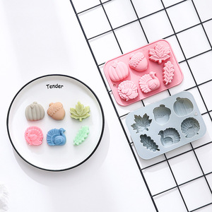 Moule en silicone antiadhésif thème dinde et citrouille, réutilisable de qualité alimentaire, mignon, magnétique, pour chocolat, bonbons et glaçons DIY - Product Image 2