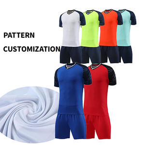 2026 2027 新款冬季热升华红色足球球衣套装定制足球训练服 100% 涤纶速干透气 - Product Image 4