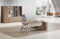 Bureau de direction commercial en bois moderne et luxueux avec un design écologique pour la réception, la consultation en beauté médicale et les négociations
