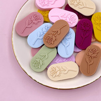 Perles rondes en silicone de qualité alimentaire, motif dessin animé, fleur de rose, accessoires pour stylos d'enfants, vente directe d'usine en gros