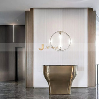 Comptoir de réception commercial haut de gamme V212 en acier inoxydable personnalisé, bar en métal au design moderne pour usage hôtelier