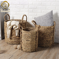 Nouvelle Arrivée Paniers Tressés Vintage en Osier et Jonc de Mer du Vietnam, Boîtes et Bacs de Rangement, Porte-vêtements au Design Spécial