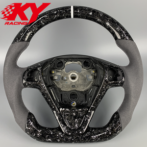 Volant sport racing en fibre de carbone forgée, fin et blanc, sur mesure, compatible avec Ford Fiesta ST MK7 MK7.5 - Product Image 1