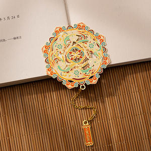 Cadeaux, conception personnalisée, logo en <span class=keywords><strong>laiton</strong></span>, émail doux <span class=keywords><strong>doré</strong></span>, marque-page en métal avec boîte cadeau - Product Image 5