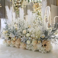 Boules florales décoratives haut de gamme en soie artificielle pour centres de table de mariage, banquets et cérémonies de demande en mariage