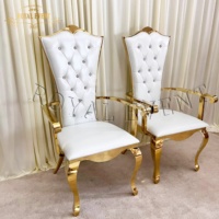 Chaises de luxe en acier inoxydable doré pour événements Chaises de restaurant avec accoudoirs pour mariage